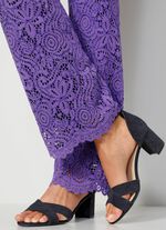 Broek van bloemenkant 