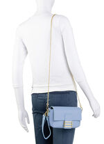 Laurina tas met trendy metalen sieraden HEMELBLAUW