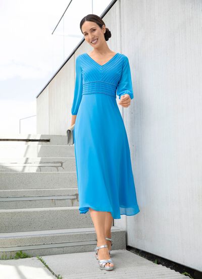 Jurk met fijne decoratieve bolletjes 