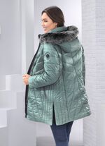 Jas met afneembare imitatiebontrand 