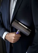 Op batterijen werkende pluizen- en dierenharenroller met LED-licht 