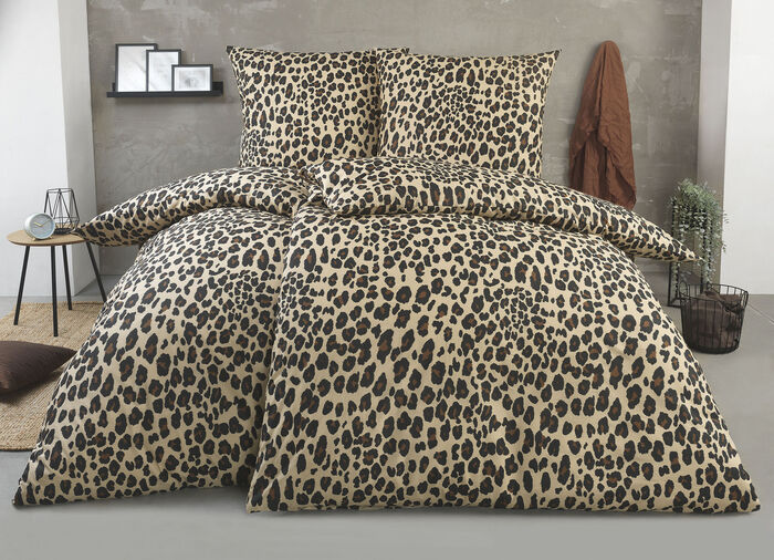 Beddengoedset met luipaardprint