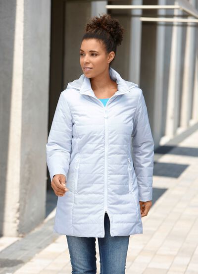 Jas met een opvallend minimalistisch design 