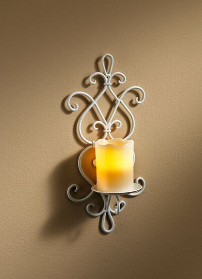 Wandkaarsenhouder met LED-kaarsen 