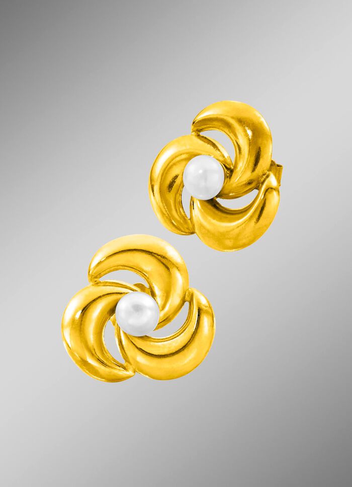 Oorbellen met bloemenontwerp 