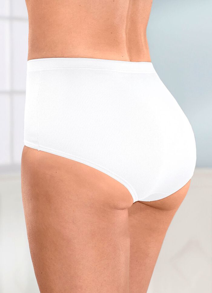 Set van vier slips met kanten inzetstukken 