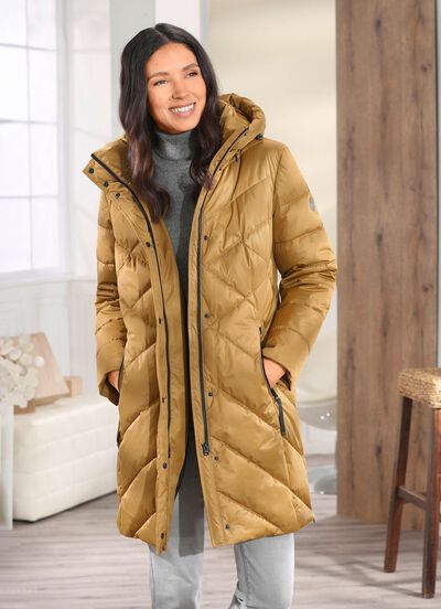 Functionele korte mantel met afneembare capuchon 