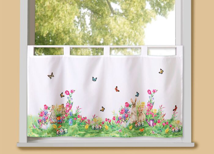 Kleine konijntjes op een vlinderweide 