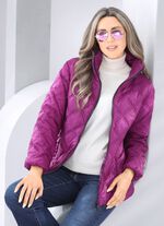 Jas met zakken met ritsluitingen 