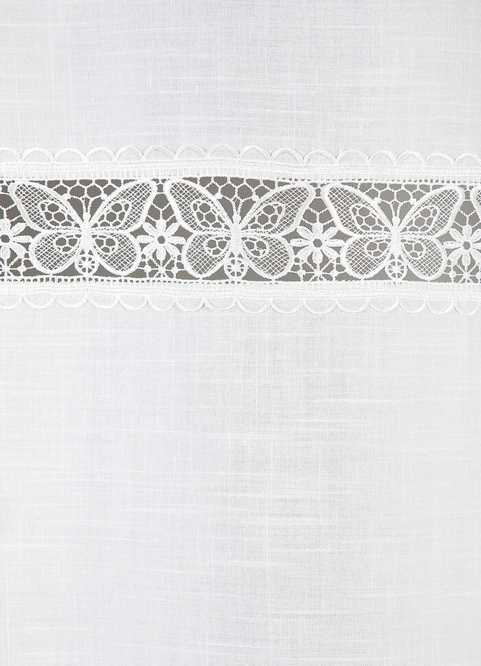 Kort gordijn met fijn vlinderborduursel 