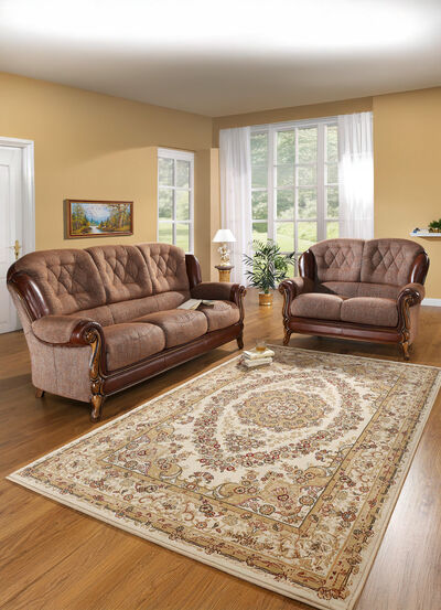 Gestoffeerd meubilair met fijne houten chatos 