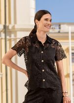 Kanten blouse met overhemdkraag 