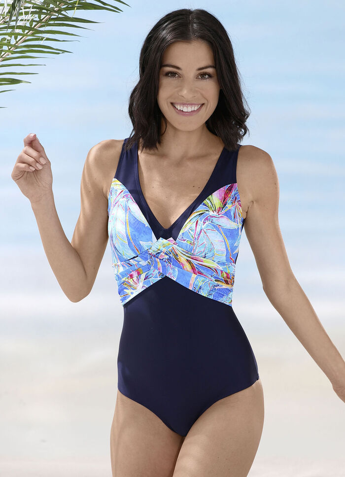 Badpak met gedrapeerde buste en halve corsage 