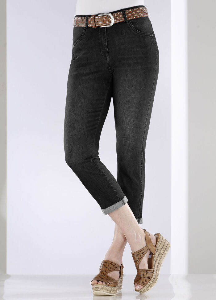 Jeans met push-up effect ZWART