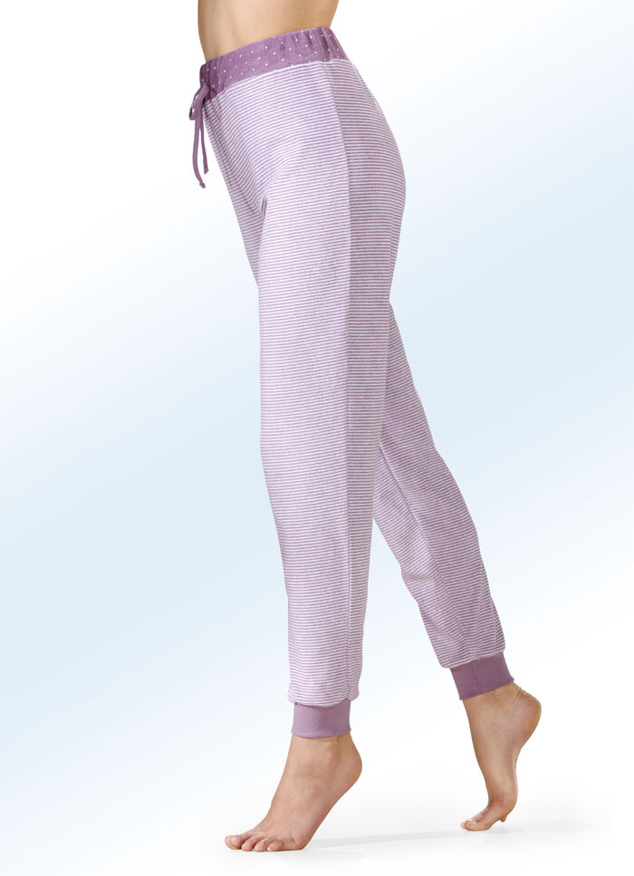 Set van twee pyjama- en vrijetijdsbroeken van badstof, van Comtessa