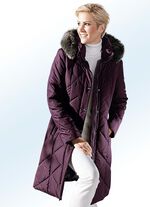 Mantel met figuurstrelende naden 