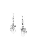 Oorbellen met een betoverend bloemenmotief 