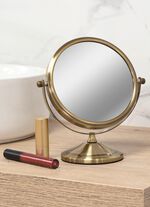 Cosmetische spiegel met stevige metalen behuizing 