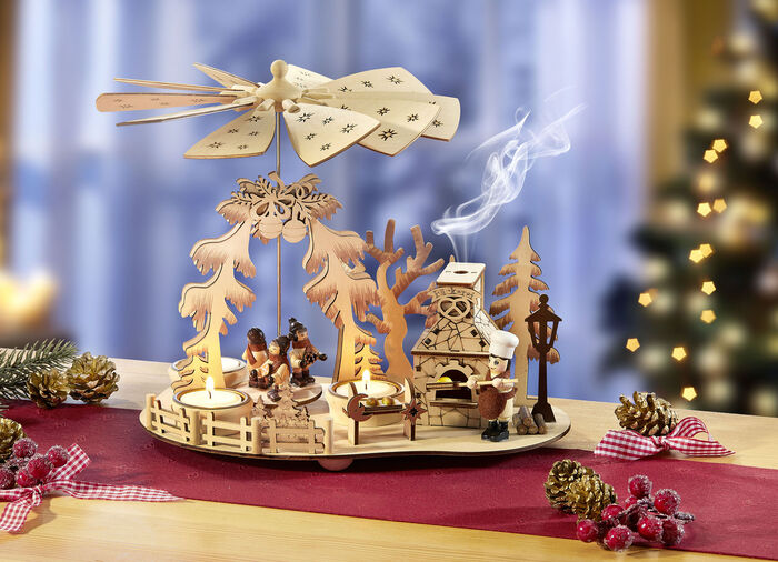 Tafelpiramide van hout 