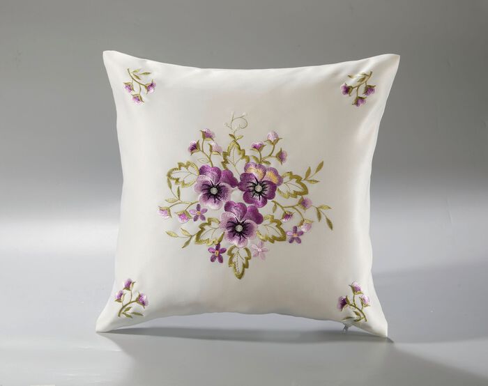 Tafel- en kamerdecoratie met vioolborduurwerk LILA