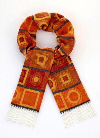 Sjaal met geometrische vormen 