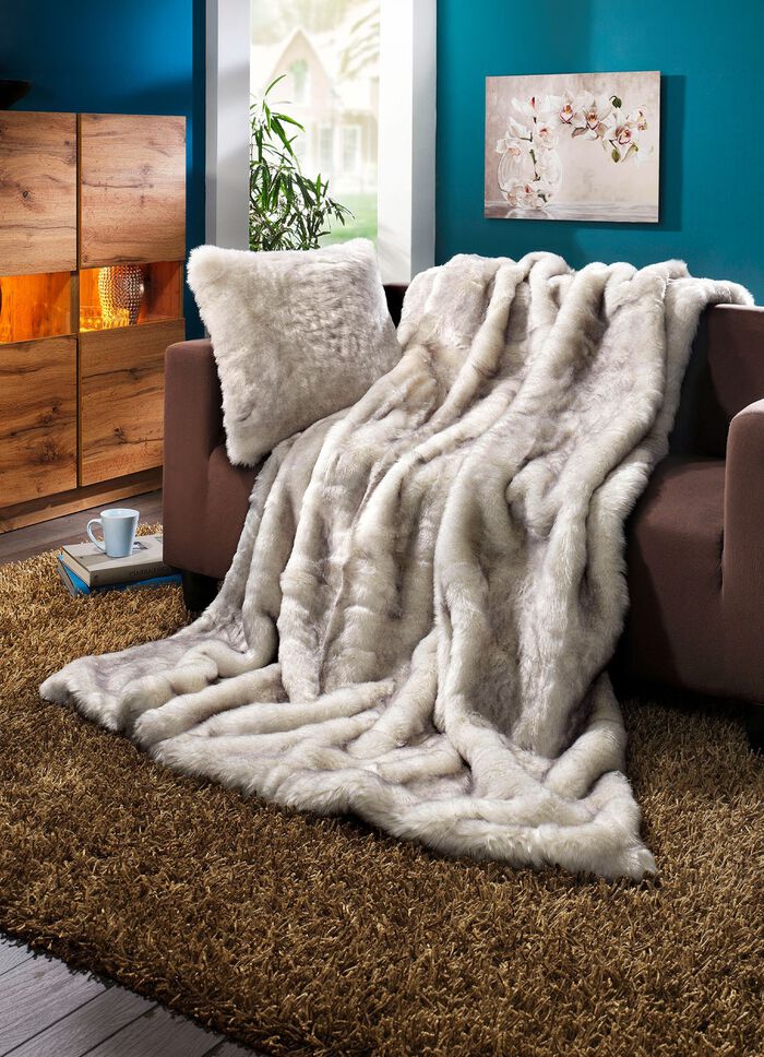 Woonaccessoires van natuurlijk langharig imitatiebont 