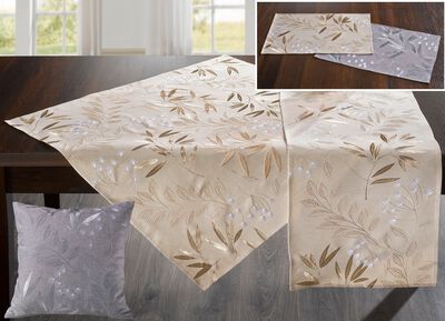 Geborduurde tafel- en kamerdecoratie met gras- en bladmotief 