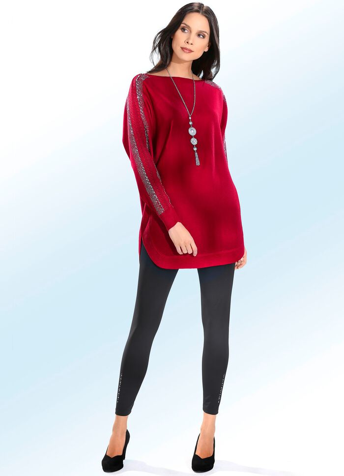 Trui met kanten rand en strassversiering 