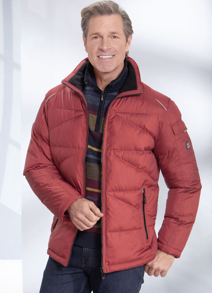 Gewatteerd kort jasje van “Gate One” 