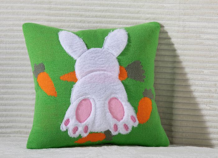 kussensloop met konijnenmotieven KLEURRIJK