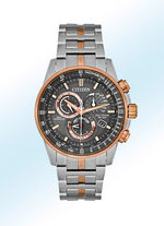 Radiogestuurd herenhorloge op zonne-energie in bicolor 