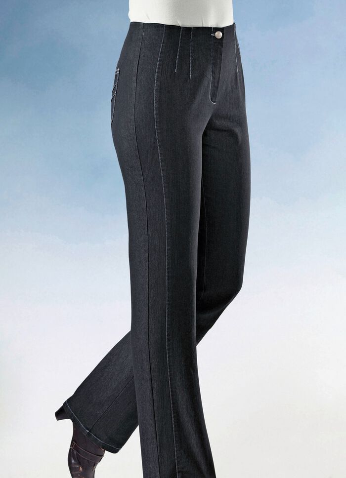 Jeans met figuurflatterende deelnaad 