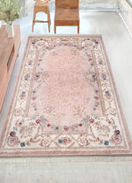 Bruggen, galerij en tapijten ROZE