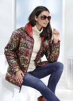 Functioneel omkeerbaar jack met opvouwbare kraag 