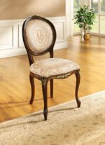 Klassieke stoel met prachtig houtsnijwerk NOTENBOOM-BEIGE