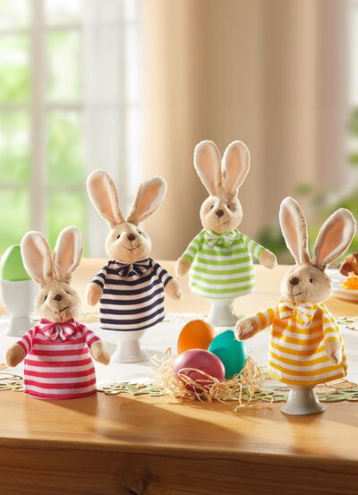 Eierwarmer. Set van 4, gemaakt van pluche en katoen 