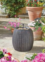 Zonnefontein in rotanlook 