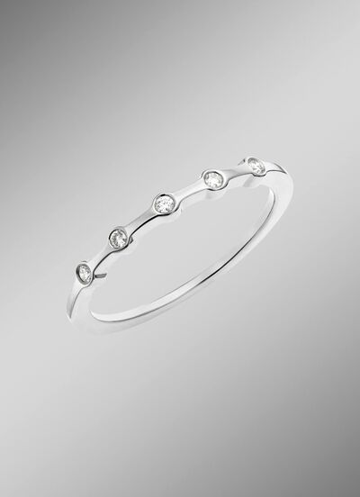 Luxe damesring in witgoud met diamanten 