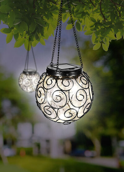 Hangbal op zonne-energie  Hangbal op zonne-energie