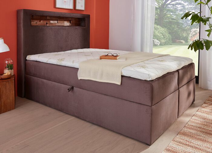 Boxspringbed met meerkleurig verstelbare LED-verlichting BRUIN