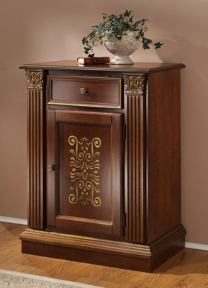 Hoogwaardige meubelserie met uitgebreide decoraties 