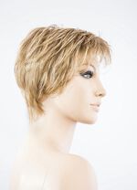 Sandra pruik uit de Giorgio Montana Collectie 