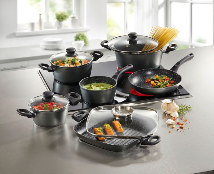 10-delige kookpannenset met extreem harde antiaanbaklaag 
