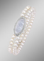 Elastische, 2-rijige armband met zoetwaterkweekparels 