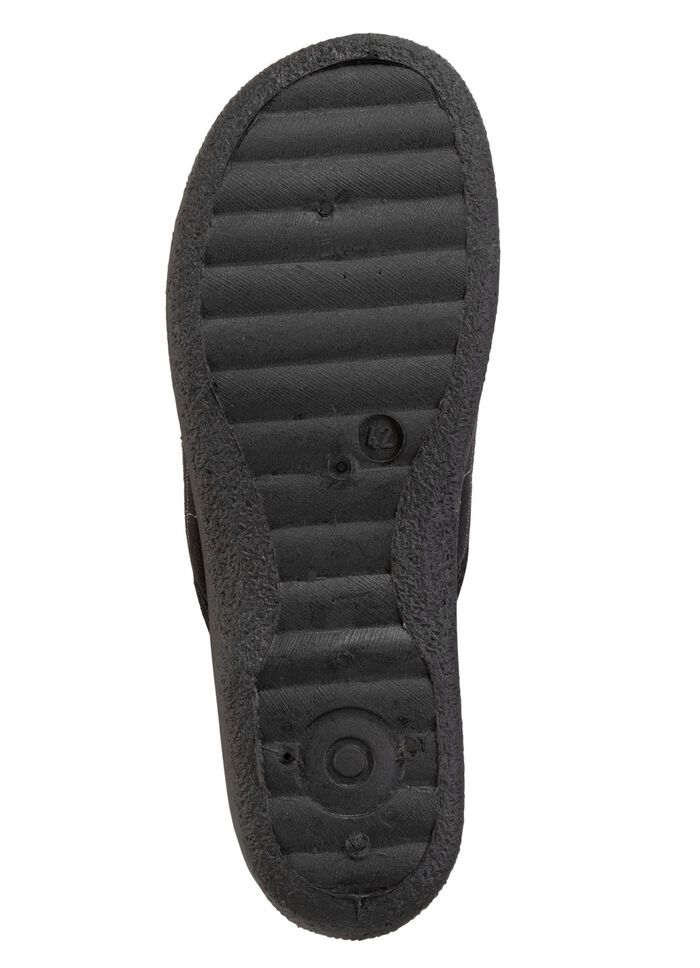 Slippers gemaakt van geruit textiel 