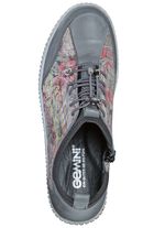 Gemini-laarsje met effectieve stiksels 