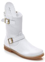 Enkellaarsjes met trendy decoratieve perforaties WIT