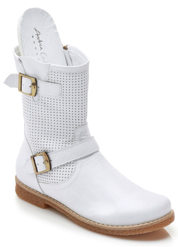 Enkellaarsjes met trendy decoratieve perforaties WIT