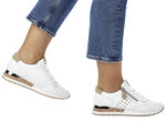 Remonte sneakers met decoratieve perforaties eronder WIT-ZAND