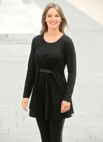 Tuniek in licht uitlopende vorm in 2 kleuren 